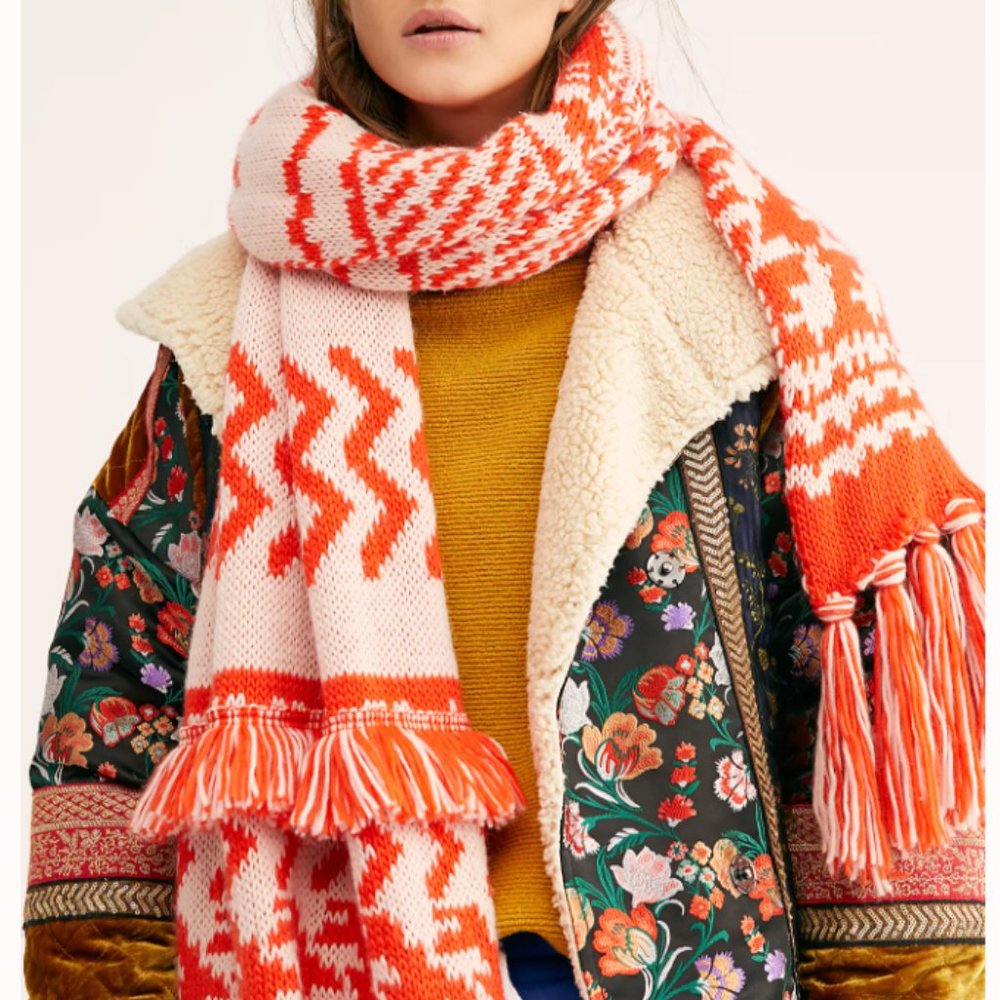 NWT Free People Mile High Fleece Fringe Scarf